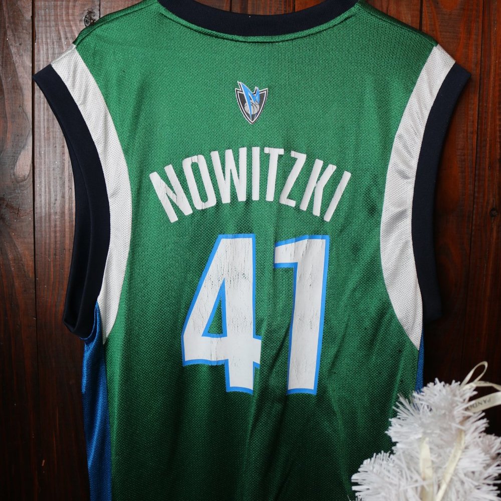 Adidas Mavs Nowitzki jersey